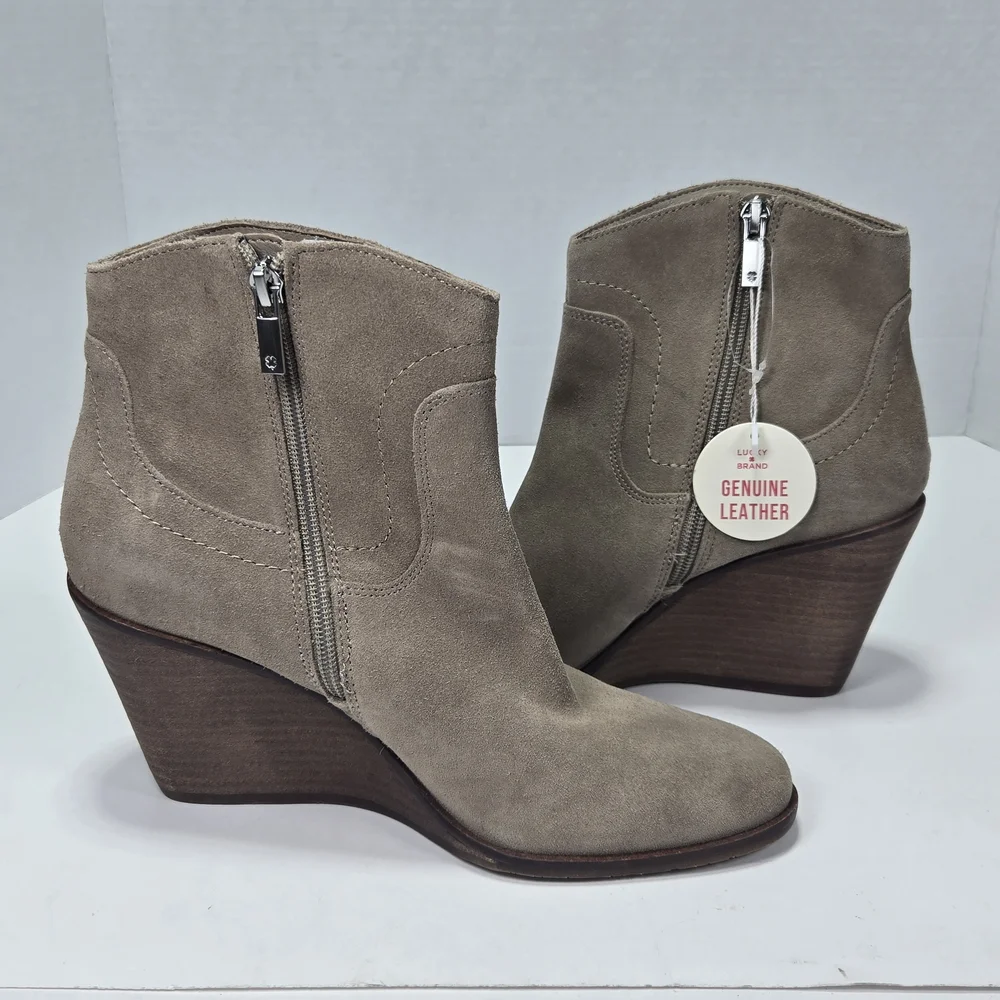 Lucky Brand Wadier Taupe Suede Wedge Ankle Cowboy Boots Booties Women's Size 9